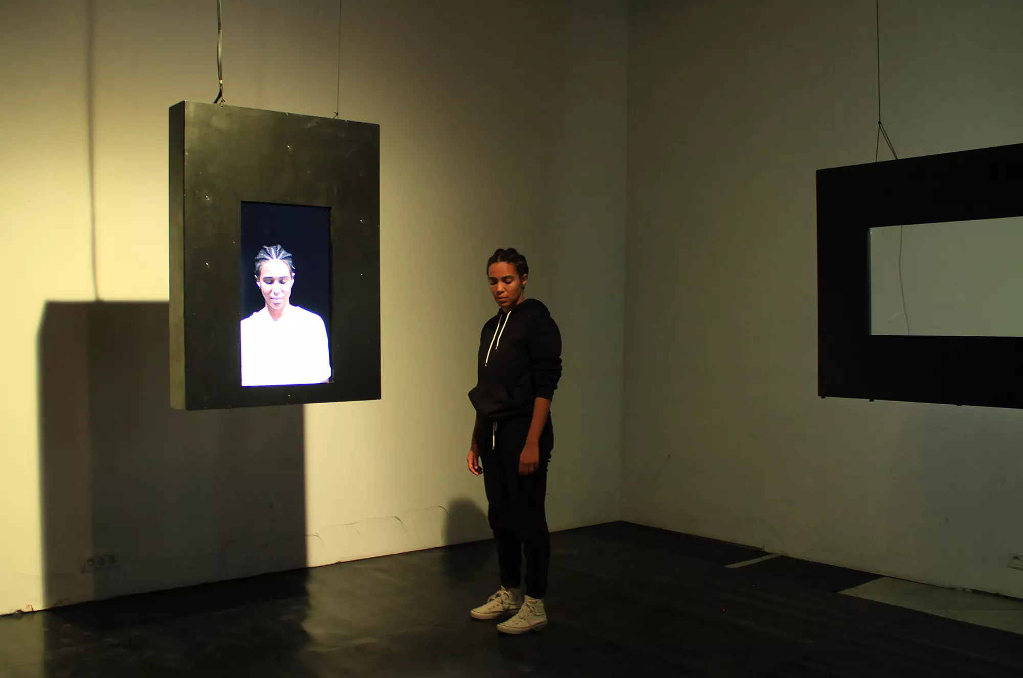 Behind the scenes of "Fragments" - Adaptation by Oumaima Bahri in DPDW Performance Room, 28.01.22