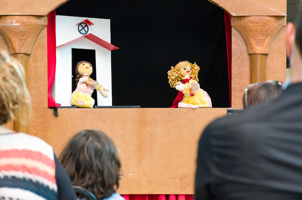 Atelier marionnettes avec des enfants au Centre national des Arts de la marionnette, septembre 2021