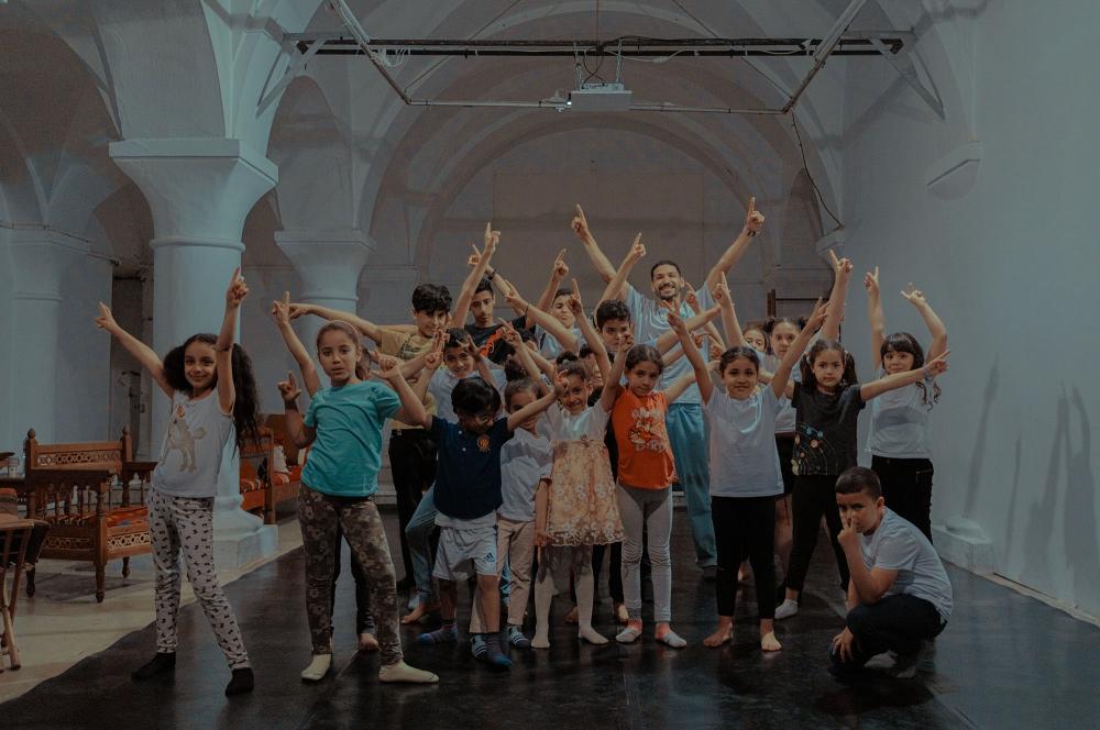 Open workshop followed by a «Steps» show from the work conducted within the hip-hop workshop of Tarek Bouellegui, Art&Education, June 2023