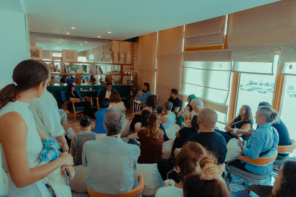 Rencontre avec Bouchra Khalili dans le cadre de Dream City, Dream projects, Tunis, 2023.