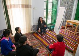 Atelier d'éveil à la pensée à L'Art Rue avec Houda Kefi - médina de Tunis, 2021-2022