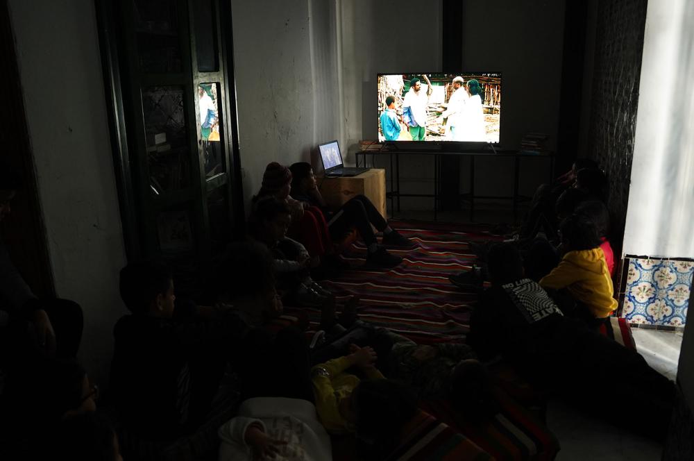 Film analysis workshop with Asma and Nourchane, Art et Education, L'Art Rue, March 2024