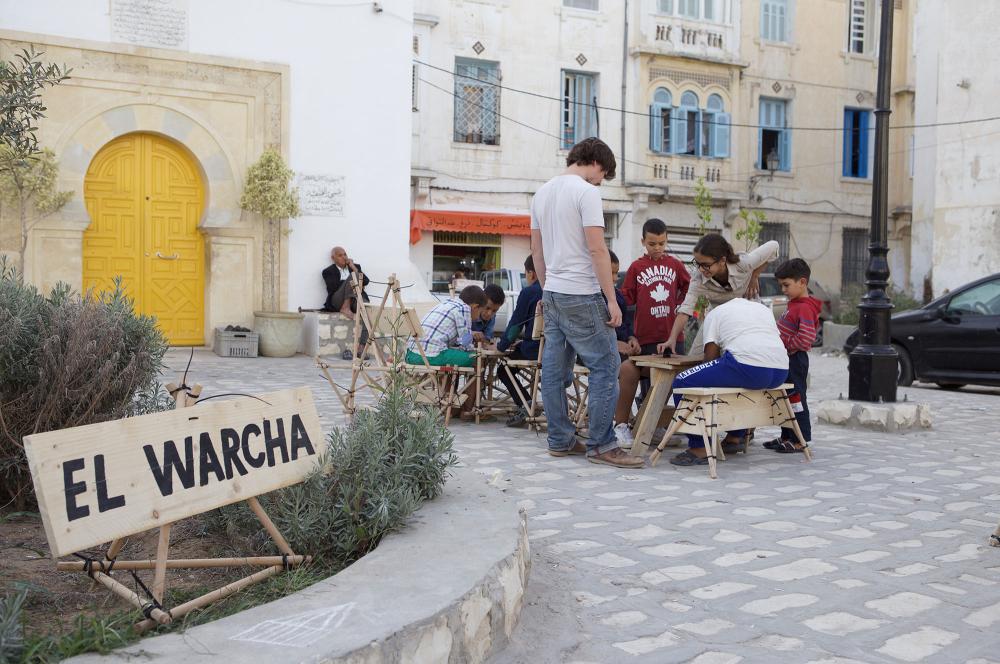 Résidence artistique « El Warcha » de Benjamin Perrot, L'Art Rue, Tunis 2016.