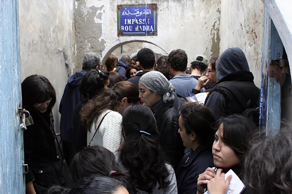 Dream City 2007, les publics dans la médina de Tunis.