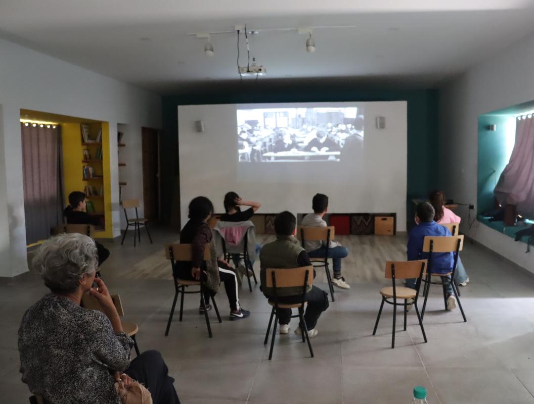 Atelier cinéma par Sentiers-Massarib avec les enfants de l'école primaire publique de la rue el Marr - médina de Tunis, 2023-2024