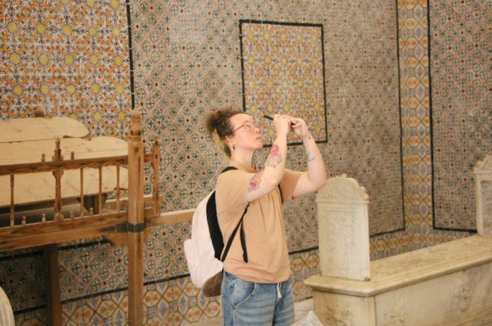 Artistic Residency: Larie in Tunis as part of the Slash Transition project