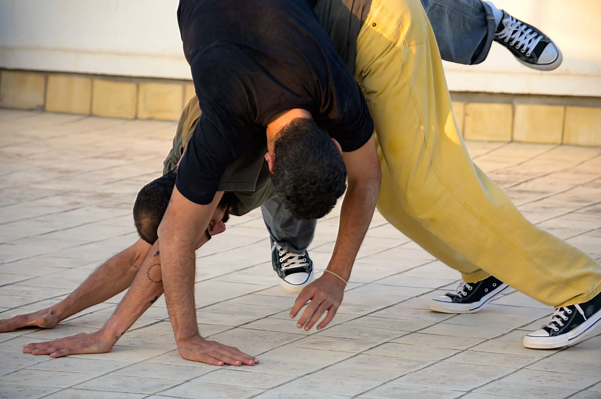 Bon deuil!! de Feteh Khiari et Houcem Bouakroucha, Créations, Festival Dream City 2023, Tunis.